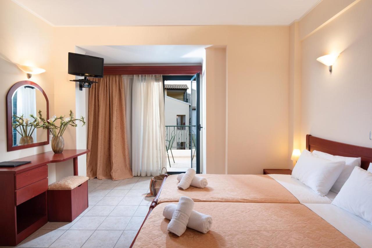 Lesse Hotel Khalkidiki Eksteriør bilde